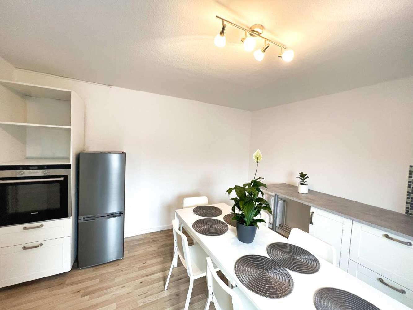 Work & Stay In Schwarzenbek Buitenkant foto